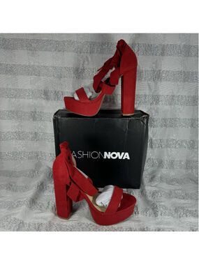 Fashion Nova Plot Twist Heel Red Vegan Suede Platform Sz 7.5 FANNY-32 NIB